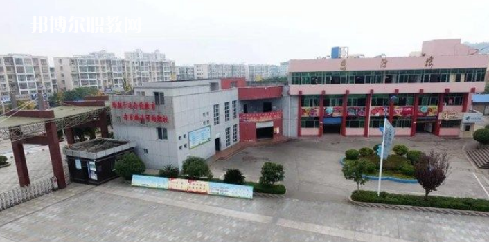遂寧安居職業(yè)高級中學校2022年報名條件、招生要求、招生對象