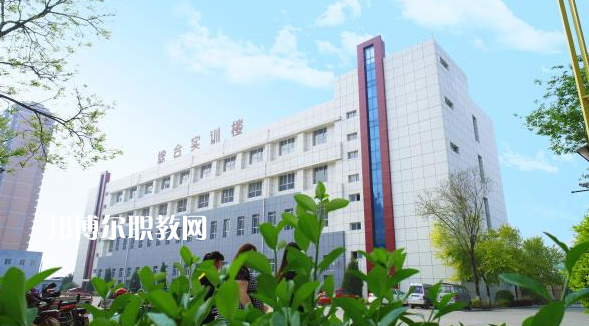 彌勒縣職教中心學(xué)校2022年學(xué)費、收費多少