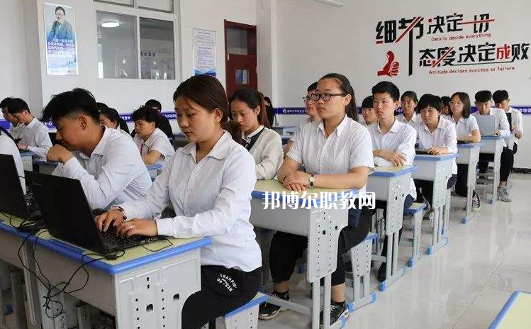 吳橋縣職業(yè)技術(shù)教育中心2022年報(bào)名條件、招生要求、招生對(duì)象
