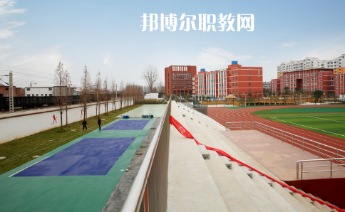 阜陽科技工程學(xué)校2022年報(bào)名條件、招生要求、招生對(duì)象