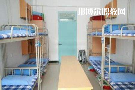 鹽津縣職業(yè)高級中學2022年宿舍條件