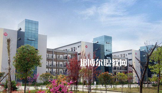 貴州工程職業(yè)學院(中職部)2022年學費、收費多少