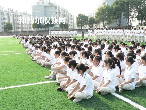 安慶工業(yè)學(xué)校2022年報(bào)名條件、招生要求、招生對(duì)象