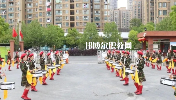 安徽合肥機(jī)電技師學(xué)院2022年報(bào)名條件、招生要求、招生對(duì)象
