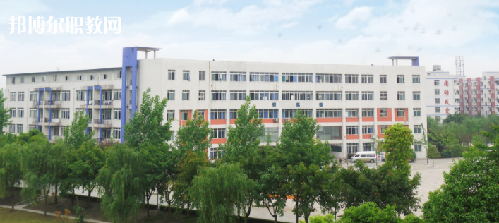 昆明盤龍職業(yè)高級(jí)中學(xué)2022有哪些專業(yè)