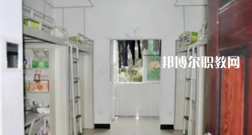 四川質量技術監(jiān)督學校2022年宿舍條件