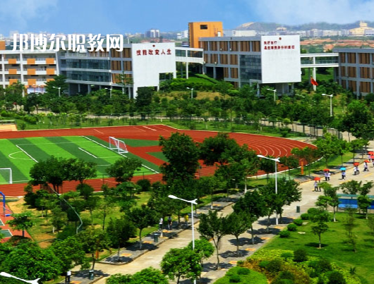 云南電子信息高級技工學(xué)校2022年報(bào)名條件、招生要求、招生對象