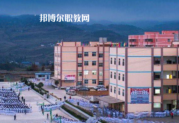 畢節(jié)工業(yè)學(xué)校2022年報名條件、招生要求、招生對象