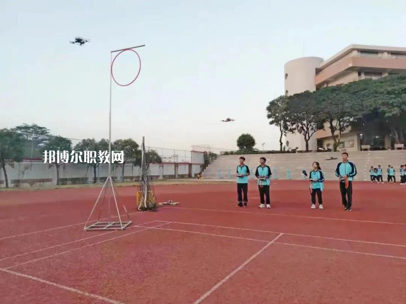 楚雄機(jī)械電子職業(yè)技術(shù)學(xué)校2022年學(xué)費(fèi)、收費(fèi)多少