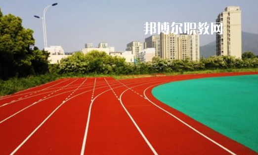 楚雄民中族等專業(yè)學(xué)校2022年學(xué)費(fèi)、收費(fèi)多少