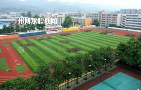 云南昆明工業(yè)學(xué)校2022年報名條件、招生要求、招生對象