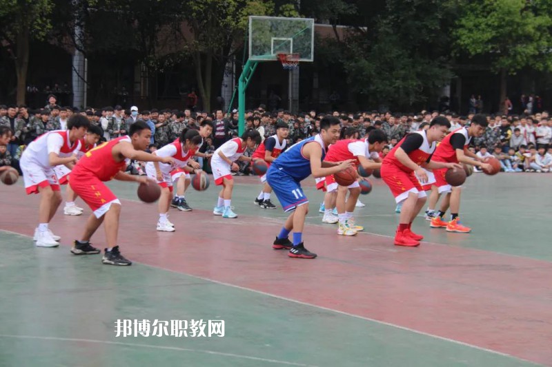 楚雄醫(yī)藥高等?？茖W(xué)校2022年招生辦聯(lián)系電話