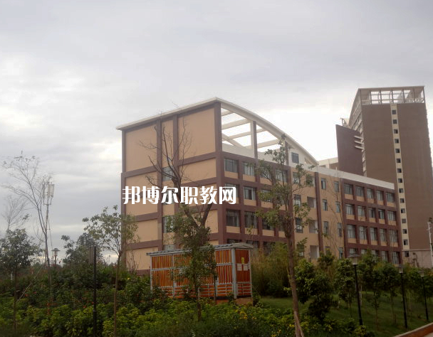 大理衛(wèi)生學校2022年有哪些專業(yè)