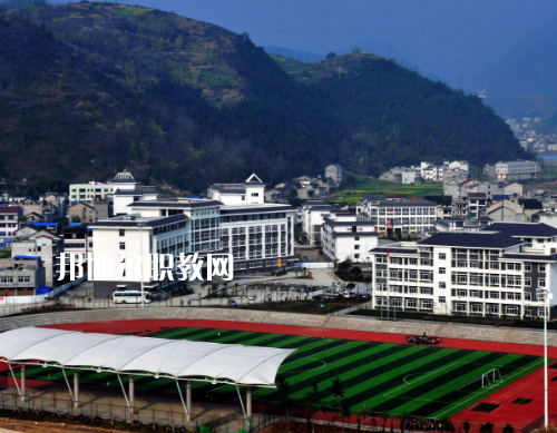 重慶巫溪職業(yè)教育中心2022年報(bào)名條件、招生要求、招生對(duì)象
