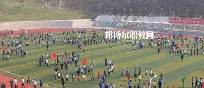 綿陽(yáng)職業(yè)技術(shù)學(xué)院中專部怎么樣、好不好