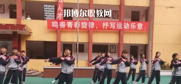 瀘州市天樺職業(yè)技術(shù)學(xué)校2022年報名條件、招生要求、招生對象