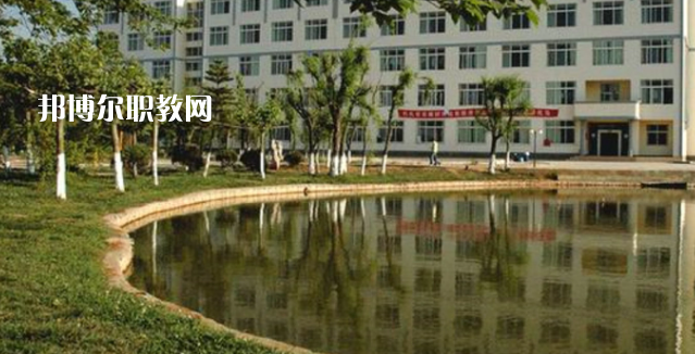 昆明藝術(shù)職業(yè)學(xué)院2022年學(xué)費(fèi)、收費(fèi)多少