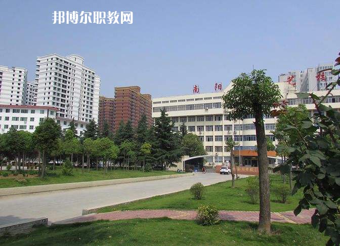 南陽(yáng)市電子中等專(zhuān)業(yè)學(xué)校2022年招生簡(jiǎn)章