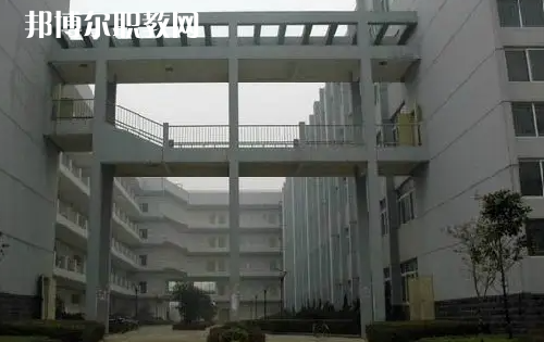 武漢建筑工程學(xué)校2022年報(bào)名條件、招生要求、招生對(duì)象