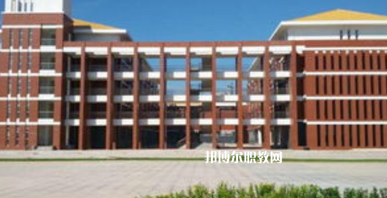 自貢市龍錦職業(yè)技術(shù)學(xué)校2022年怎么樣、好不好