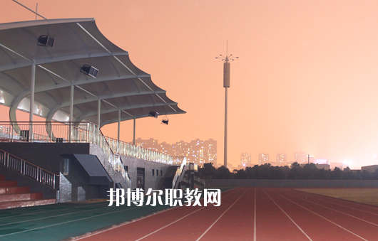 武漢交通學(xué)校2022年報名條件、招生要求、招生對象