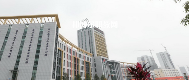 河池職業(yè)教育中心學(xué)校2022年怎么樣、好不好