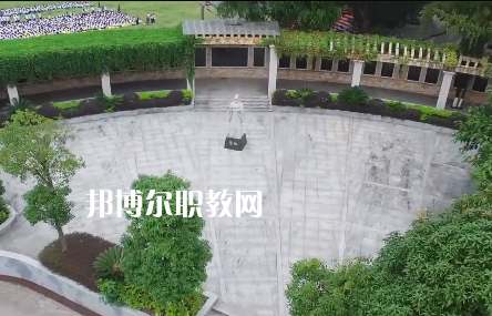 福建2023年讀中專(zhuān)學(xué)校好還是高中好