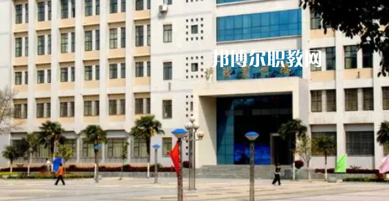 湖北高職?？圃盒Ｅ琶?3強(qiáng)