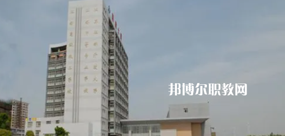 2023江蘇省江都中等專(zhuān)業(yè)學(xué)校招生簡(jiǎn)章