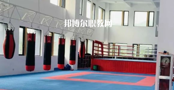 2023蒼南縣飛林職業(yè)學(xué)校招生計(jì)劃 招生人數(shù)是多少(附要求、條件、對象)