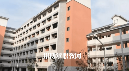 2023重慶市京師實(shí)驗(yàn)學(xué)校航空實(shí)驗(yàn)班招生計(jì)劃 招生人數(shù)是多少(附要求、條件、對象)