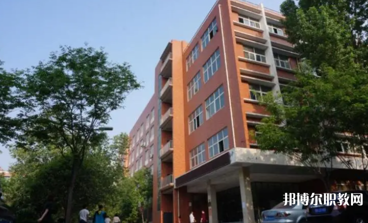 2023河南省財經(jīng)學(xué)校多少錢 河南省財經(jīng)學(xué)校各專業(yè)學(xué)費(fèi)收費(fèi)標(biāo)準(zhǔn)
