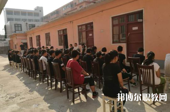 安陽(yáng)源首科技制藥學(xué)校怎么樣、好不好