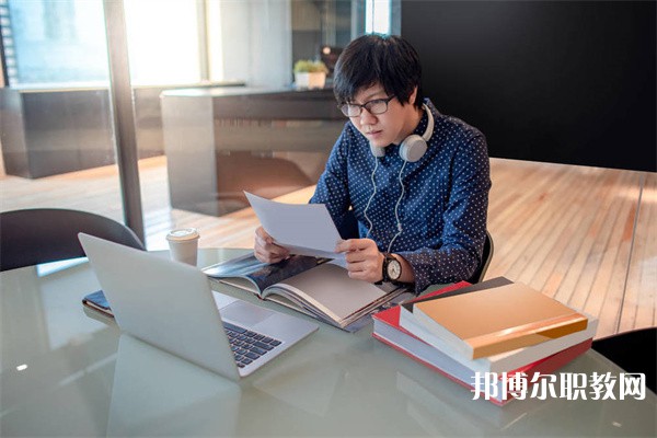 安徽哪里的技工學校能讀無人機應用技術專業(yè)