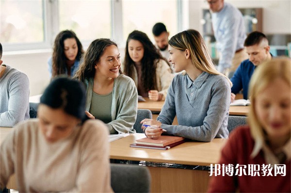 江西哪里的職業(yè)學(xué)校能讀應(yīng)用電子技術(shù)專(zhuān)業(yè)