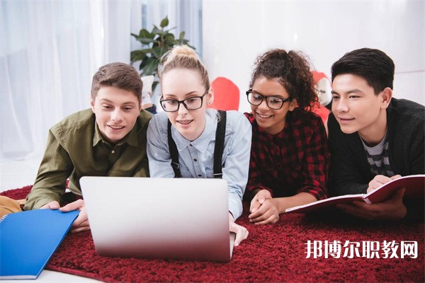 山東哪里的中職學(xué)校能讀康復(fù)保?。ㄖ嗅t(yī)）專業(yè)