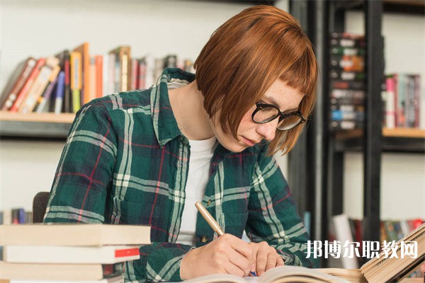 廣東哪里的中專學校能讀建筑工程施工專業(yè)