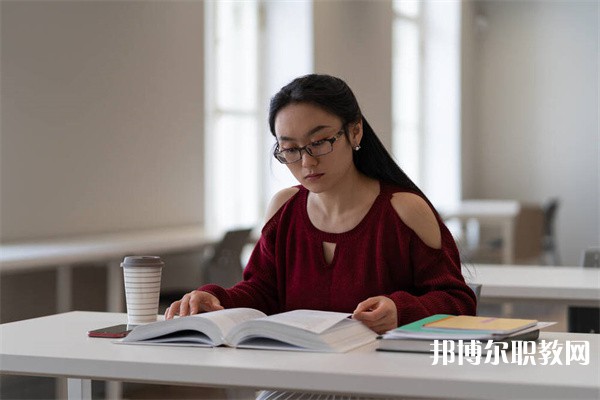 廣東哪里的中職學(xué)校能讀服務(wù)機(jī)器人裝調(diào)與維護(hù)專(zhuān)業(yè)