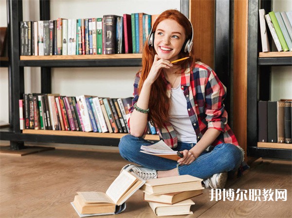 廣東哪里的中職學校能讀數(shù)字媒體藝術設計專業(yè)