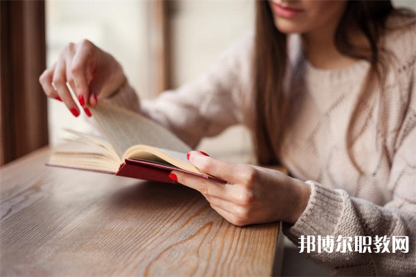 廣東哪里的技工學校能讀動漫設(shè)計與制作專業(yè)