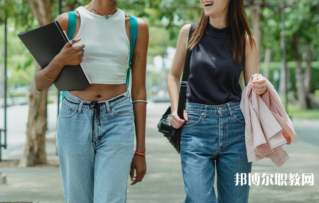 廣東哪里的技工學校能讀計算機網(wǎng)絡(luò)應(yīng)用與維護專業(yè)