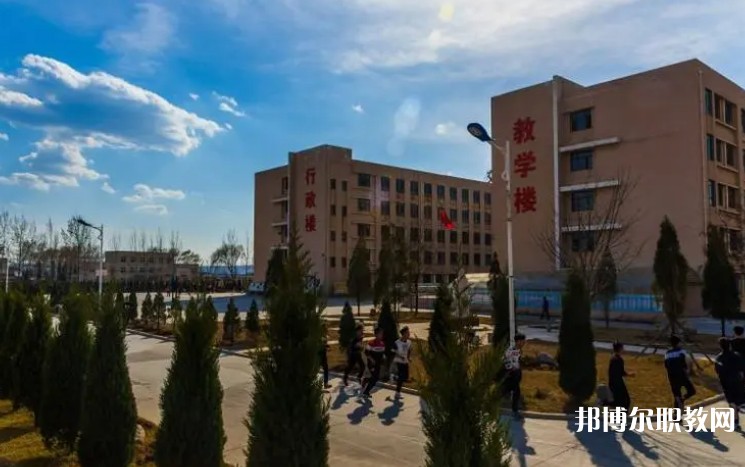 晉城華洋職業(yè)學(xué)校怎么樣、好不好
