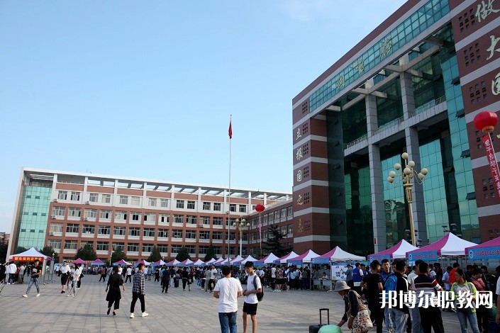 萊蕪航空中等專業(yè)學(xué)校怎么樣、好不好