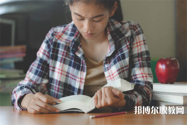 四川哪里的中職學校能讀數(shù)控加工專業(yè)