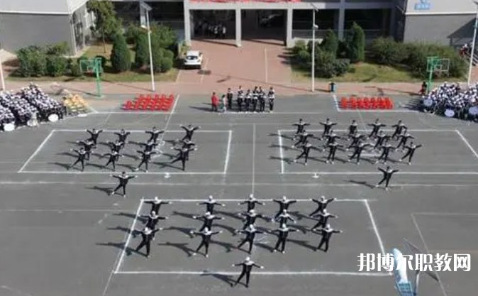 鞍山市交通運輸學(xué)校怎么樣、好不好