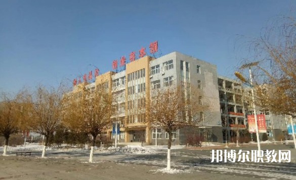 2024鞍山市工程技術學校招生計劃 招生人數(shù)是多少(附要求、條件、對象)