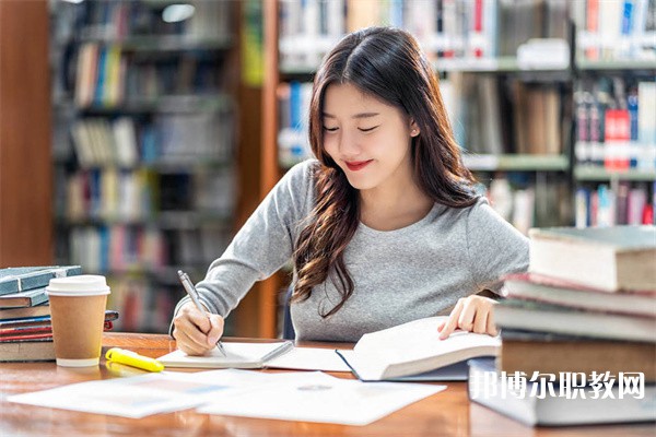 貴州哪里的職業(yè)學校能讀民族音樂與舞蹈專業(yè)