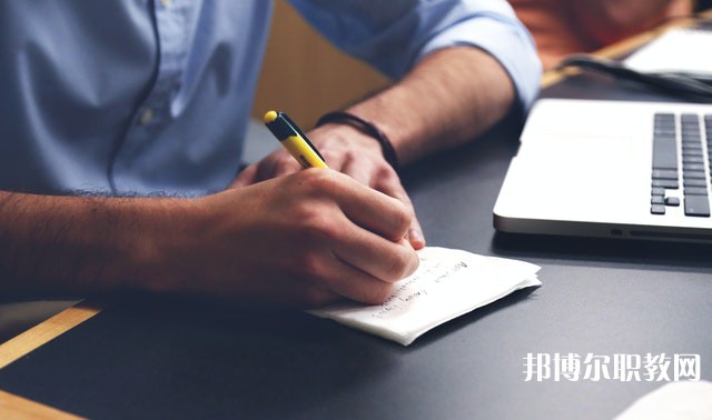 貴州哪里的技工學校能讀汽車維修專業(yè)