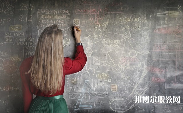 貴州哪里的職業(yè)學校能讀工商行政管理事務(wù)專業(yè)