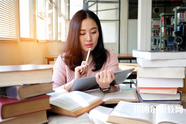 貴州哪里的技工學校能讀通訊運營服務(wù)專業(yè)